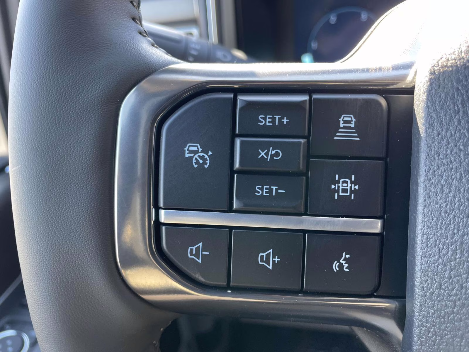 2026 Black Metallic Ford Super Duty F-350 SRW Platinum 4X4 Truck