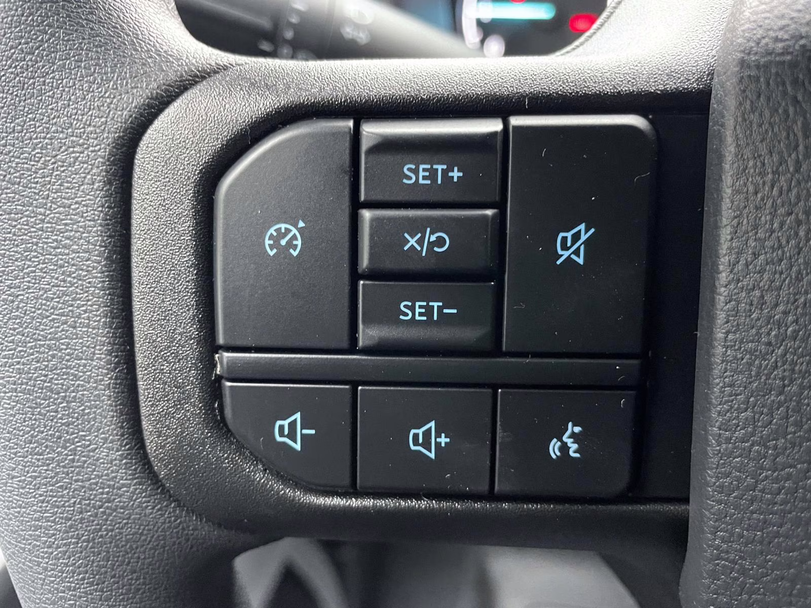 2026 Oxford White Ford Super Duty F-350 SRW XL 4X4 Truck