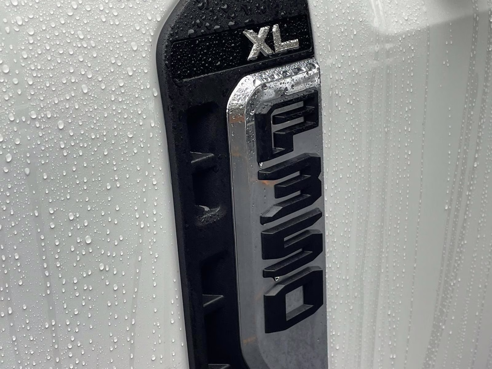 2026 Oxford White Ford Super Duty F-350 SRW XL 4X4 Truck