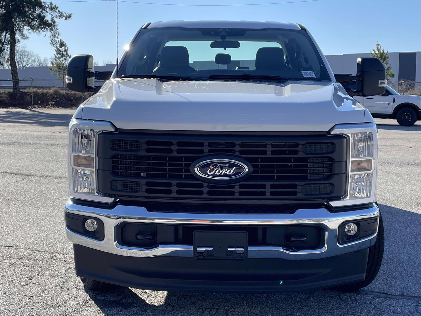 2026 Oxford White Ford Super Duty F-350 SRW XL 4X4 Truck