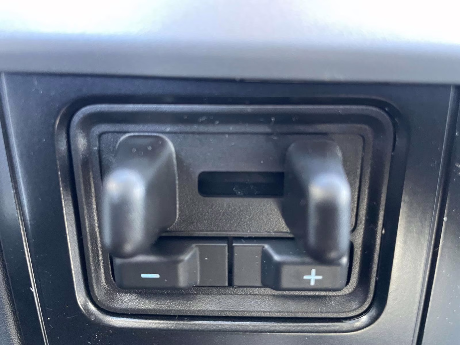 2026 Oxford White Ford Super Duty F-350 SRW XL 4X4 Truck