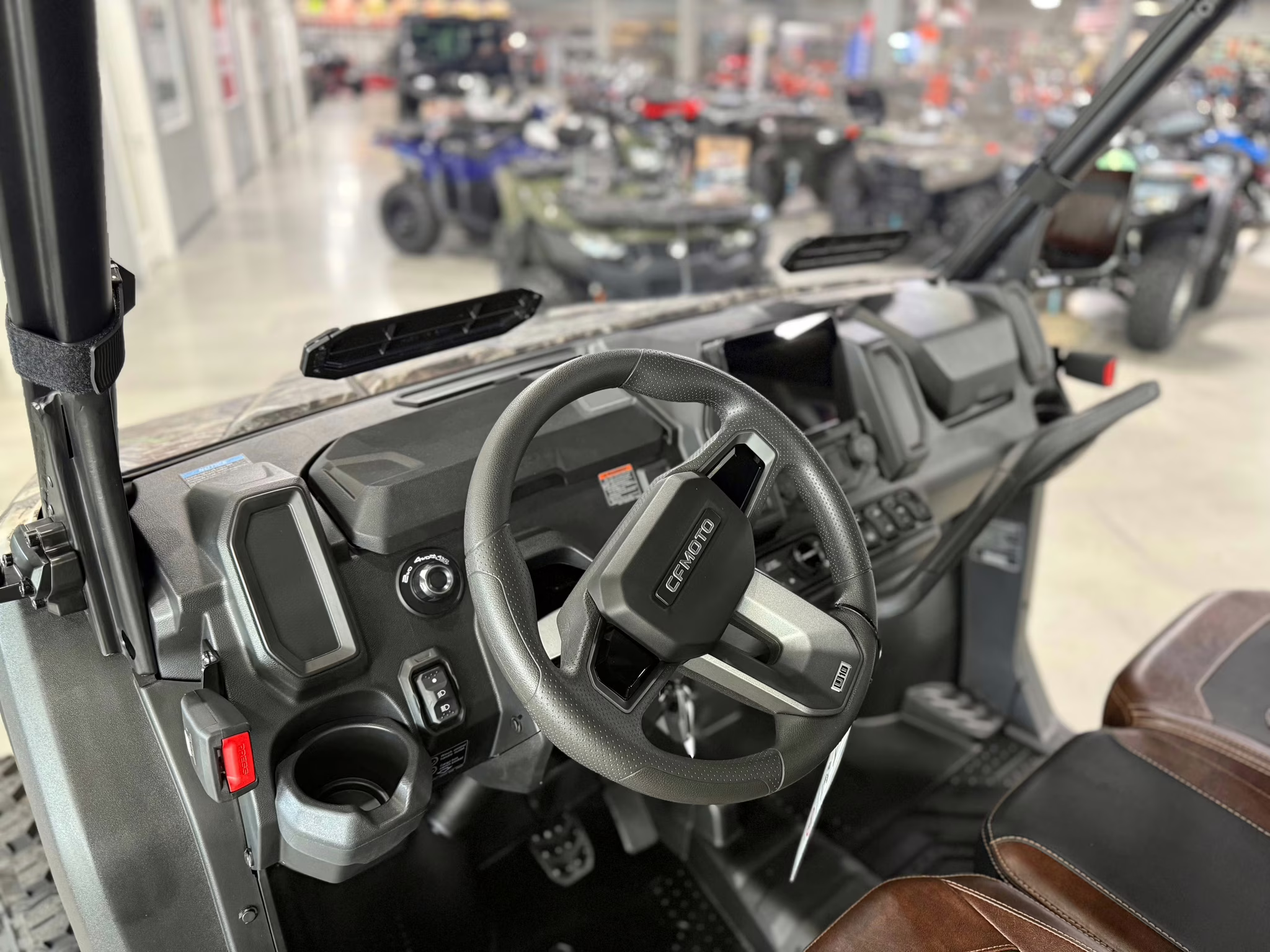 2026 CAMO CFMOTO UFORCE U10 Pro Camo UTV