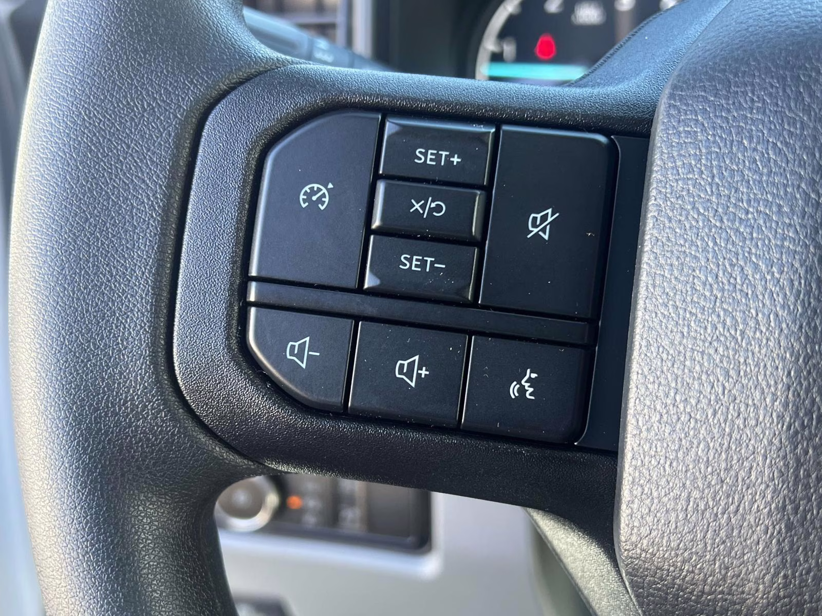 2026 Oxford White Ford Super Duty F-250 SRW XL 4X4 Truck