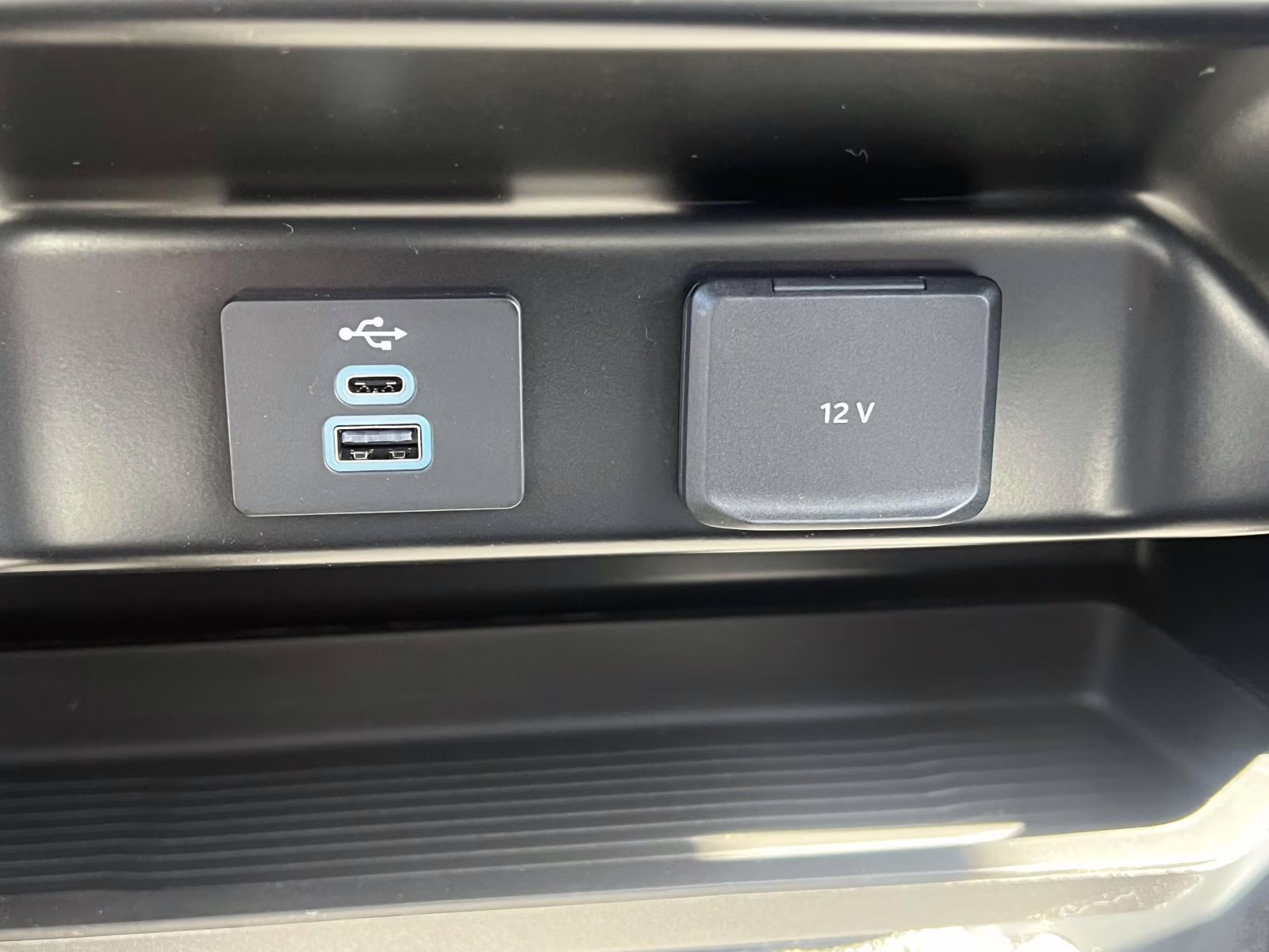 2026 Oxford White Ford Super Duty F-250 SRW XL 4X4 Truck