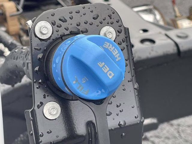 2026 Oxford White Ford Super Duty F-550 DRW XL RWD Chassis