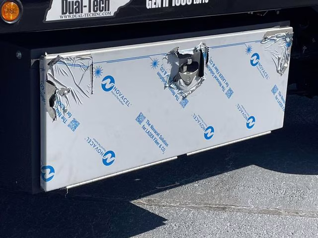 2026 Oxford White Ford Super Duty F-550 DRW XL 4X4 Chassis