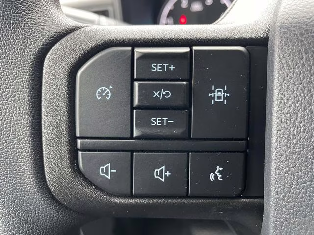 2026 Oxford White Ford Super Duty F-550 DRW XL 4X4 Chassis