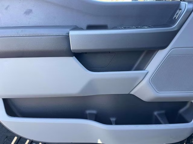 2026 Black Metallic Ford Super Duty F-250 SRW XL 4X4 Truck