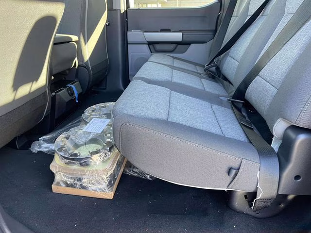 2026 Black Metallic Ford Super Duty F-250 SRW XL 4X4 Truck