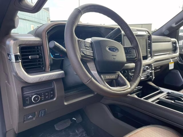 2026 Oxford White Ford Super Duty F-250 SRW King Ranch 4X4 Truck