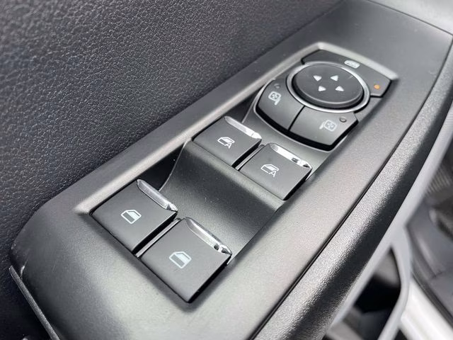 2026 Oxford White Ford Super Duty F-350 SRW XL 4X4 Truck