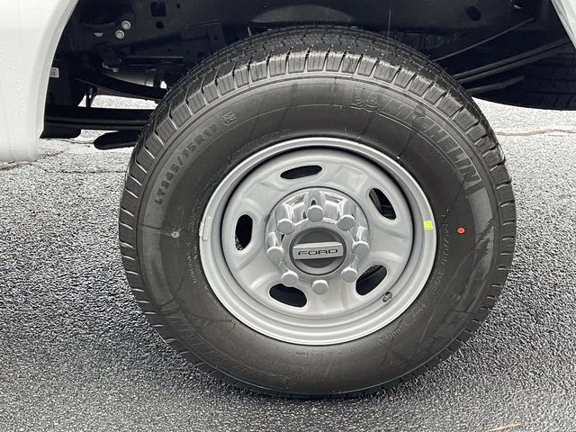 2026 Oxford White Ford Super Duty F-350 SRW XL 4X4 Truck