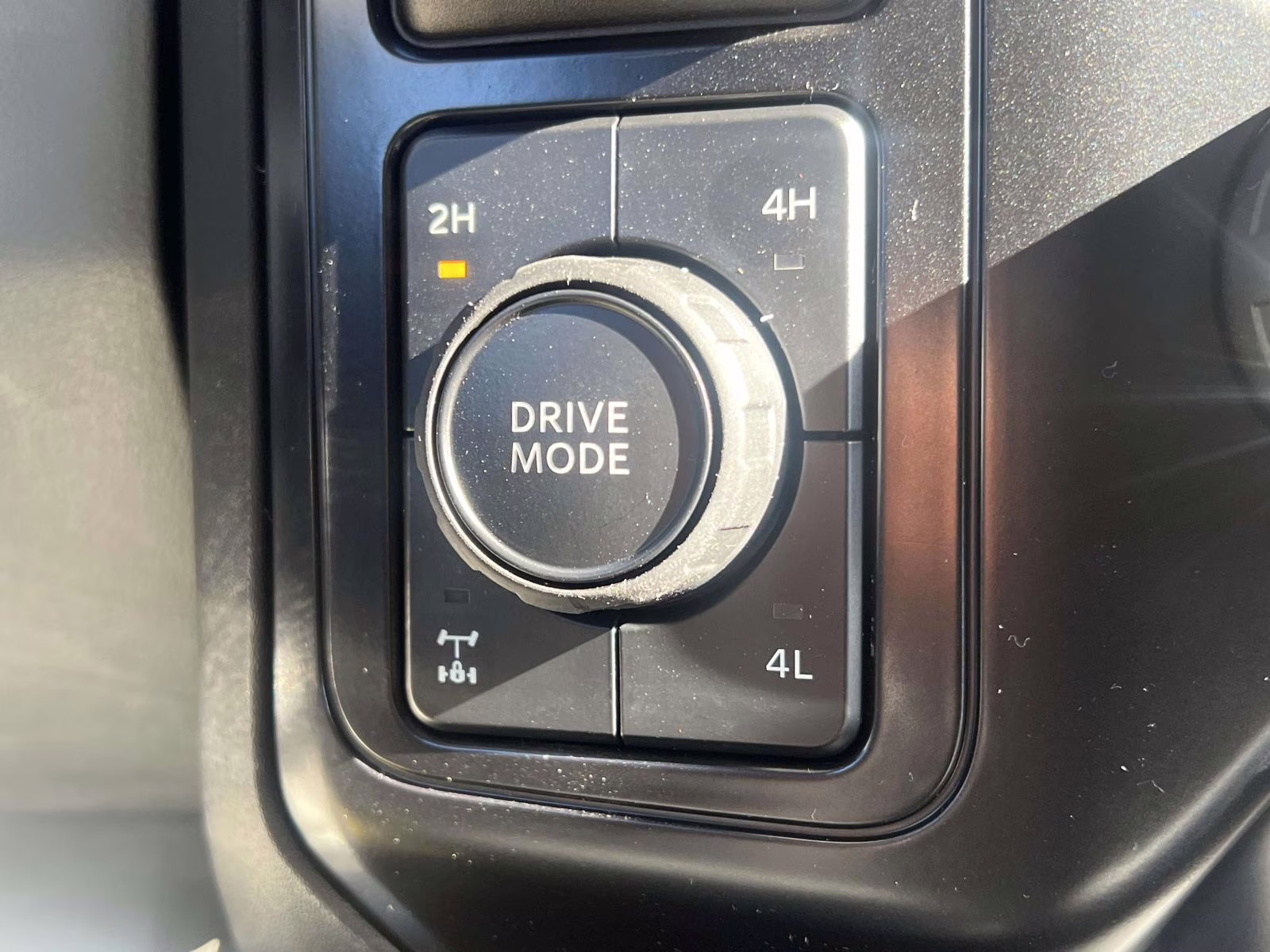 2026 Oxford White Ford Super Duty F-250 SRW XL 4X4 Truck