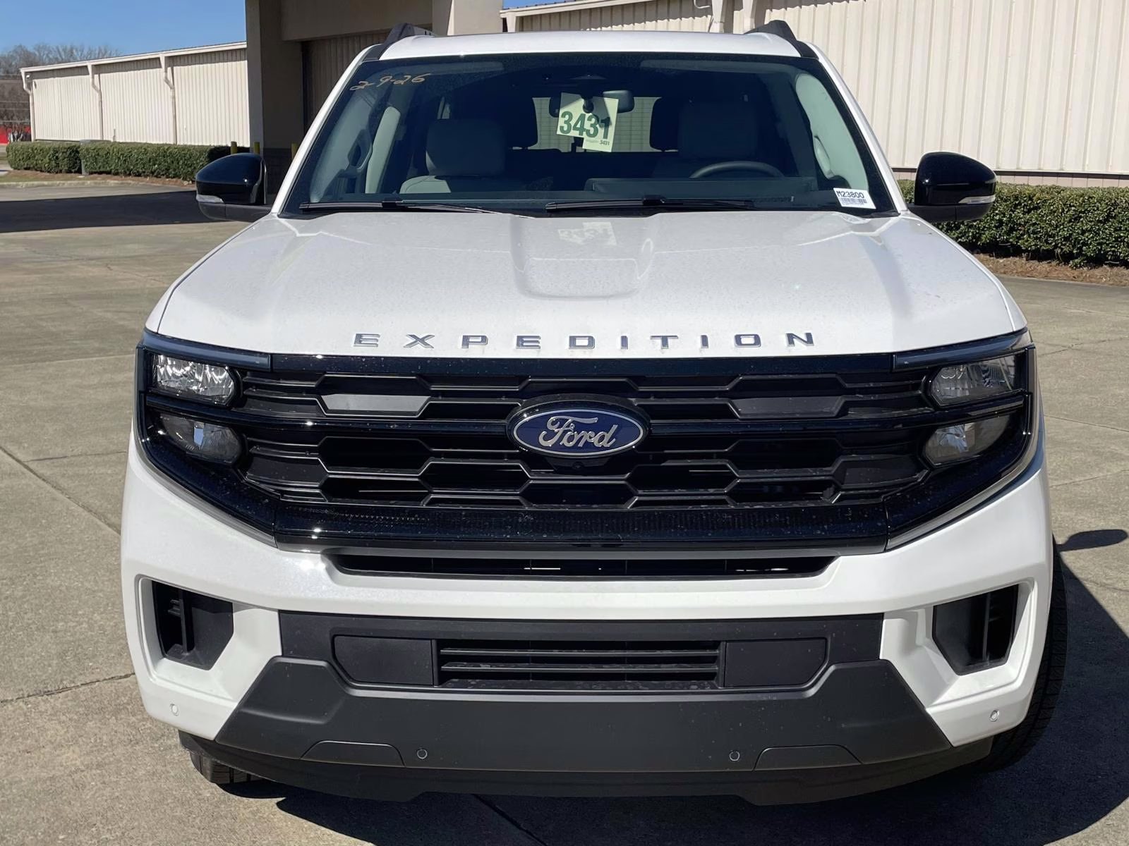 2026 White Metallic Ford Expedition Max Active RWD SUV