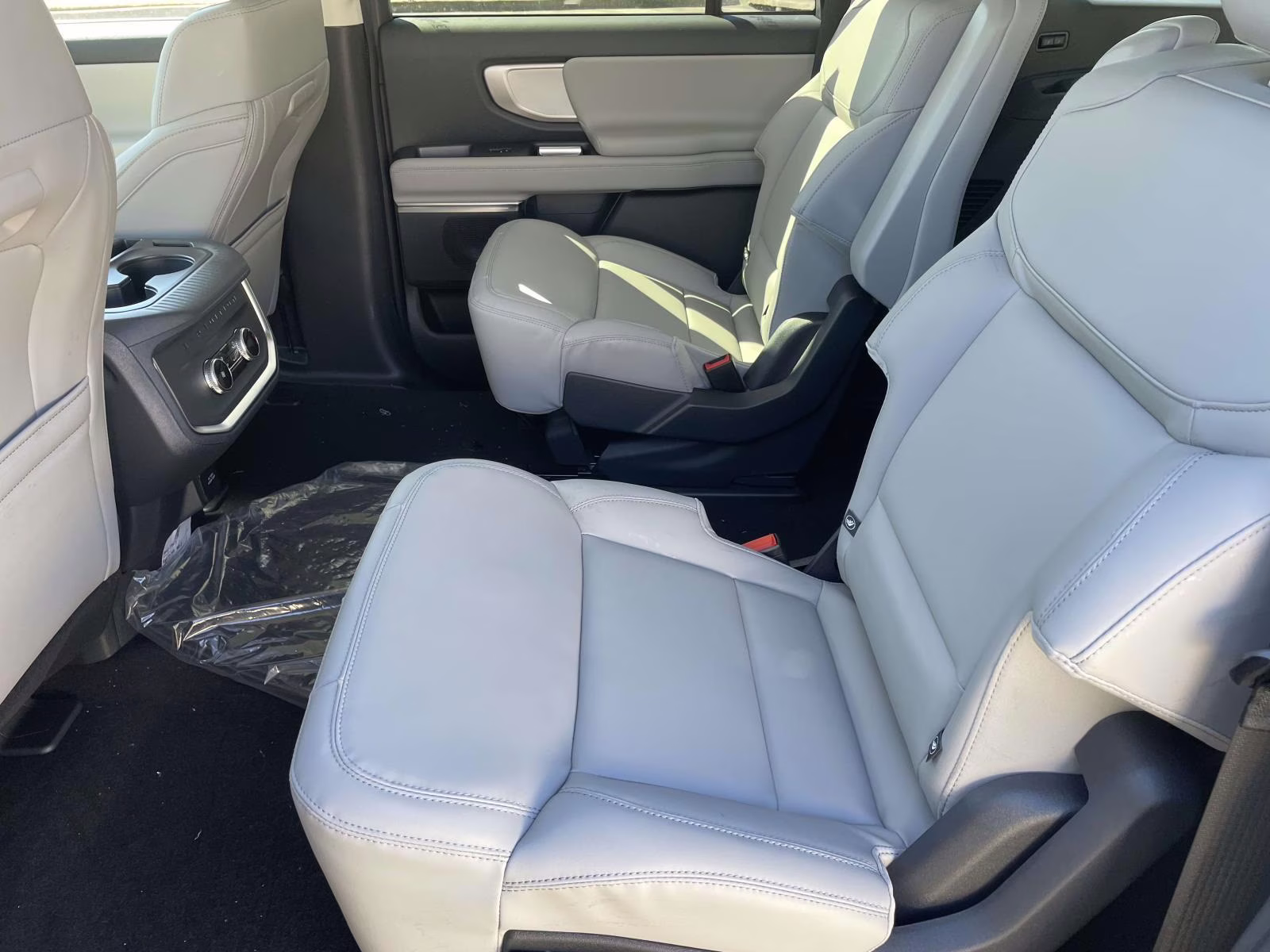 2026 White Metallic Ford Expedition Max Active RWD SUV