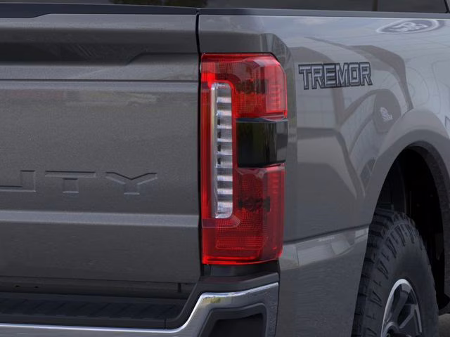 2026 Gray Metallic Ford Super Duty F-250 SRW Lariat 4X4 Truck