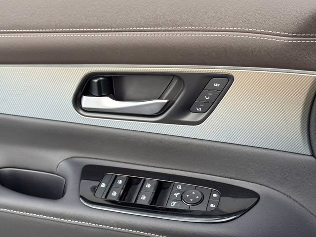 2026 Boulder Gray/Super Black Nissan Murano Platinum AWD SUV