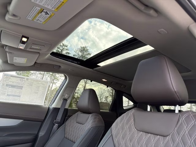 2026 Boulder Gray/Super Black Nissan Murano Platinum AWD SUV