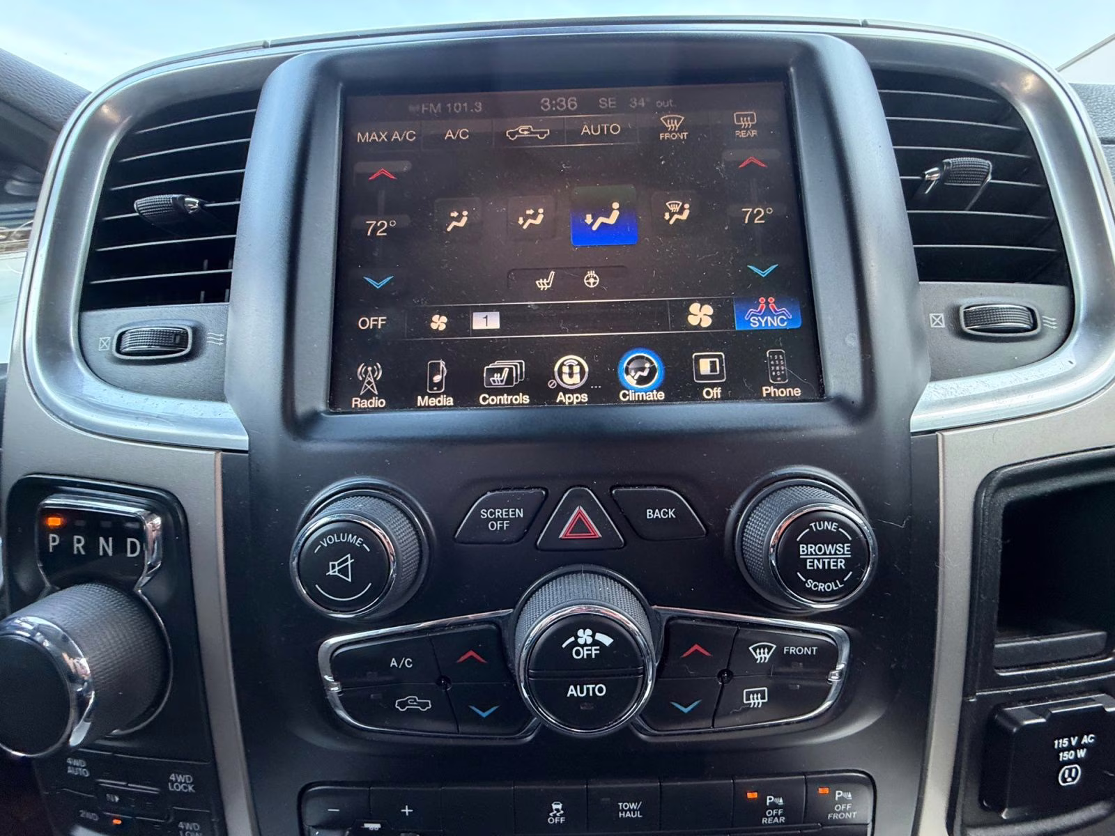 2015 Bright White Clearcoat Ram 1500 Big Horn 4X4 Truck