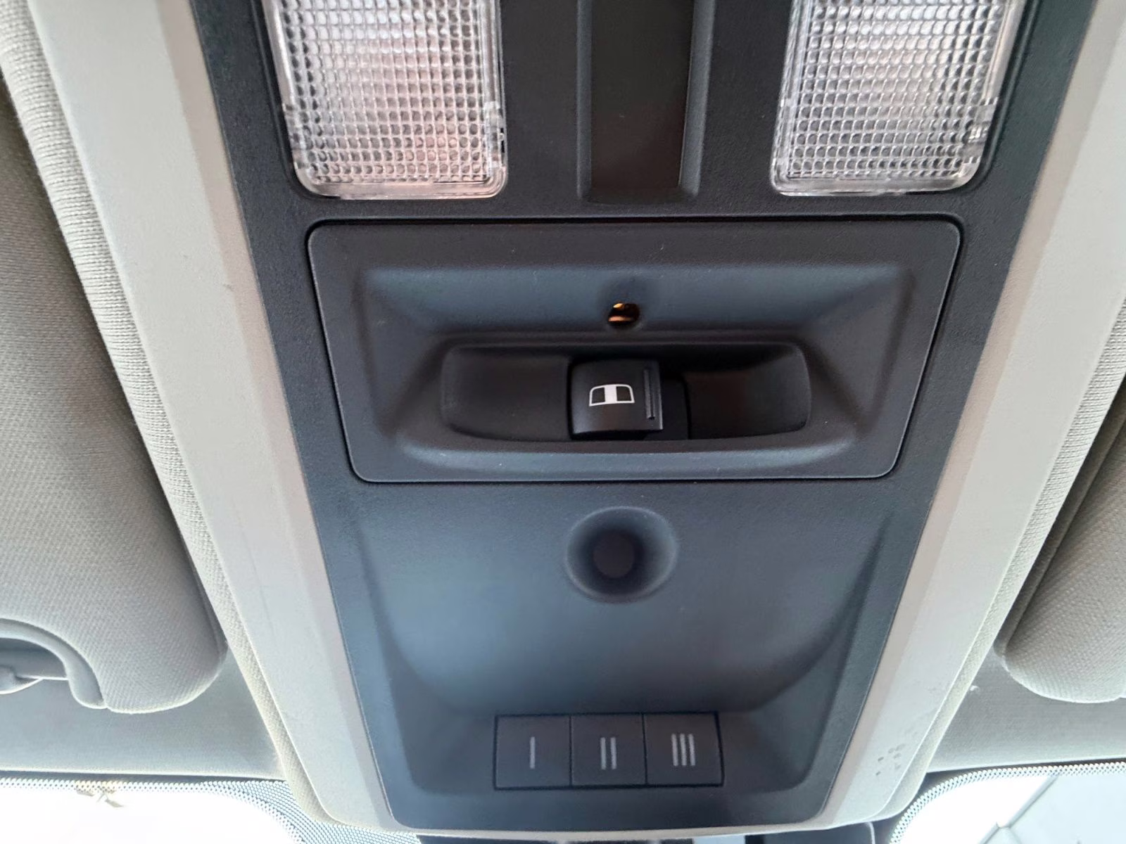 2015 Bright White Clearcoat Ram 1500 Big Horn 4X4 Truck