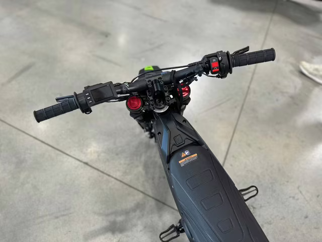 2025 - Rawrr Mini R/R17 Motorcycle