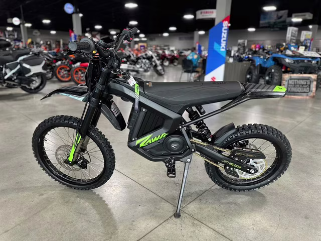 2025 - Rawrr Mantis X Motorcycle