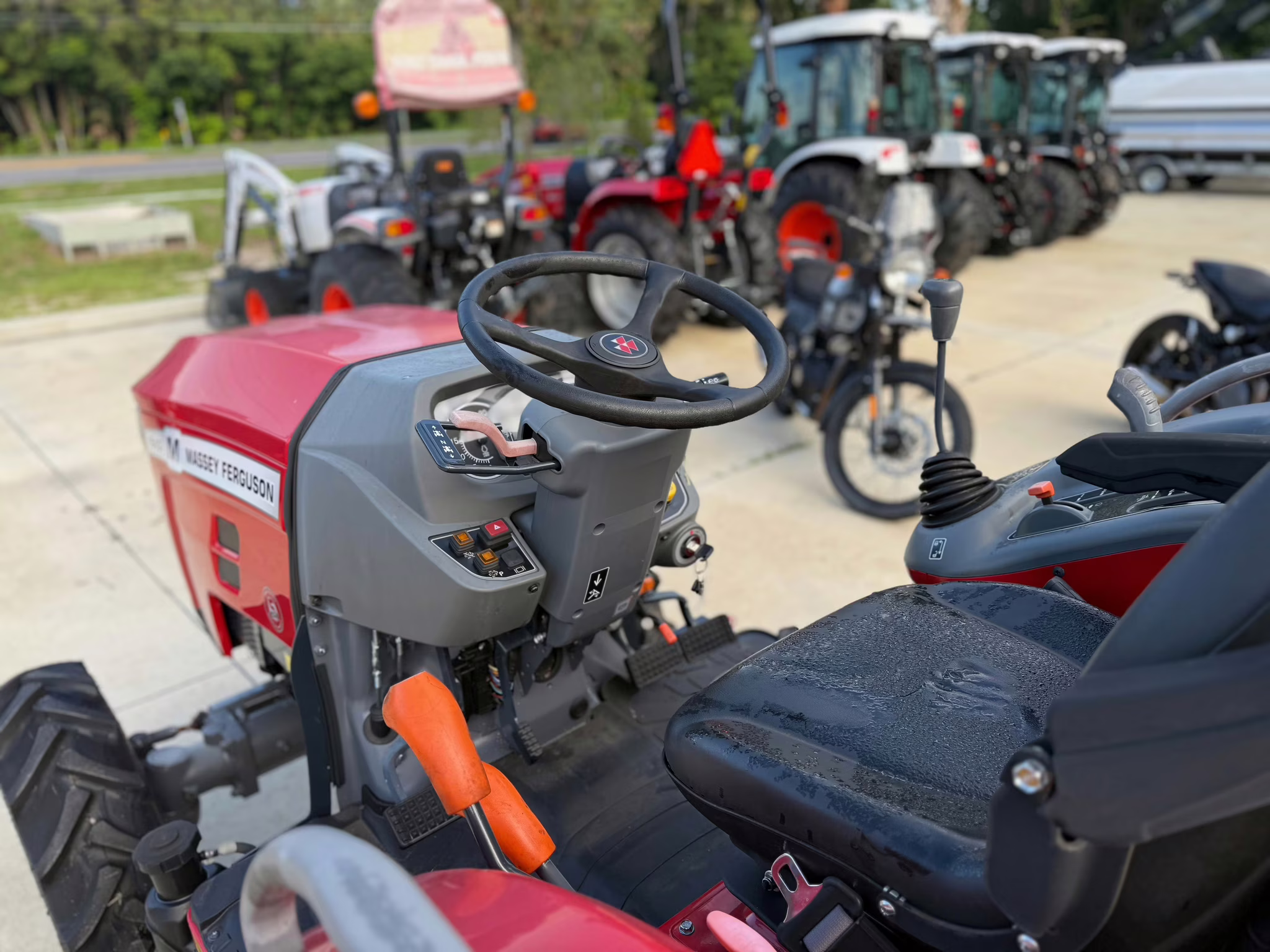 2024 - Massey Ferguson MF 1800 M Series MF 1840 M Ag Equipment