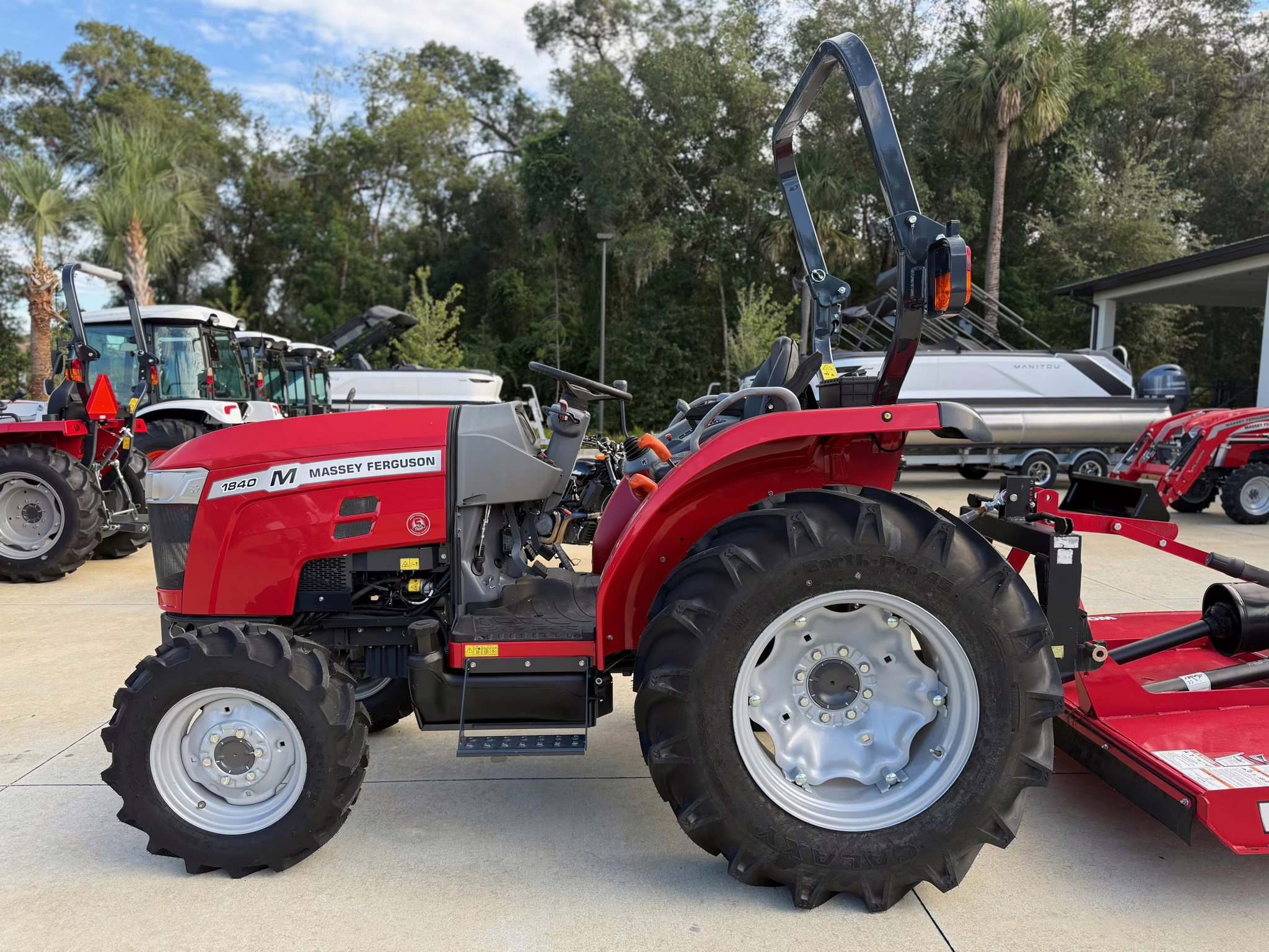 2024 - Massey Ferguson MF 1800 M Series MF 1840 M Ag Equipment