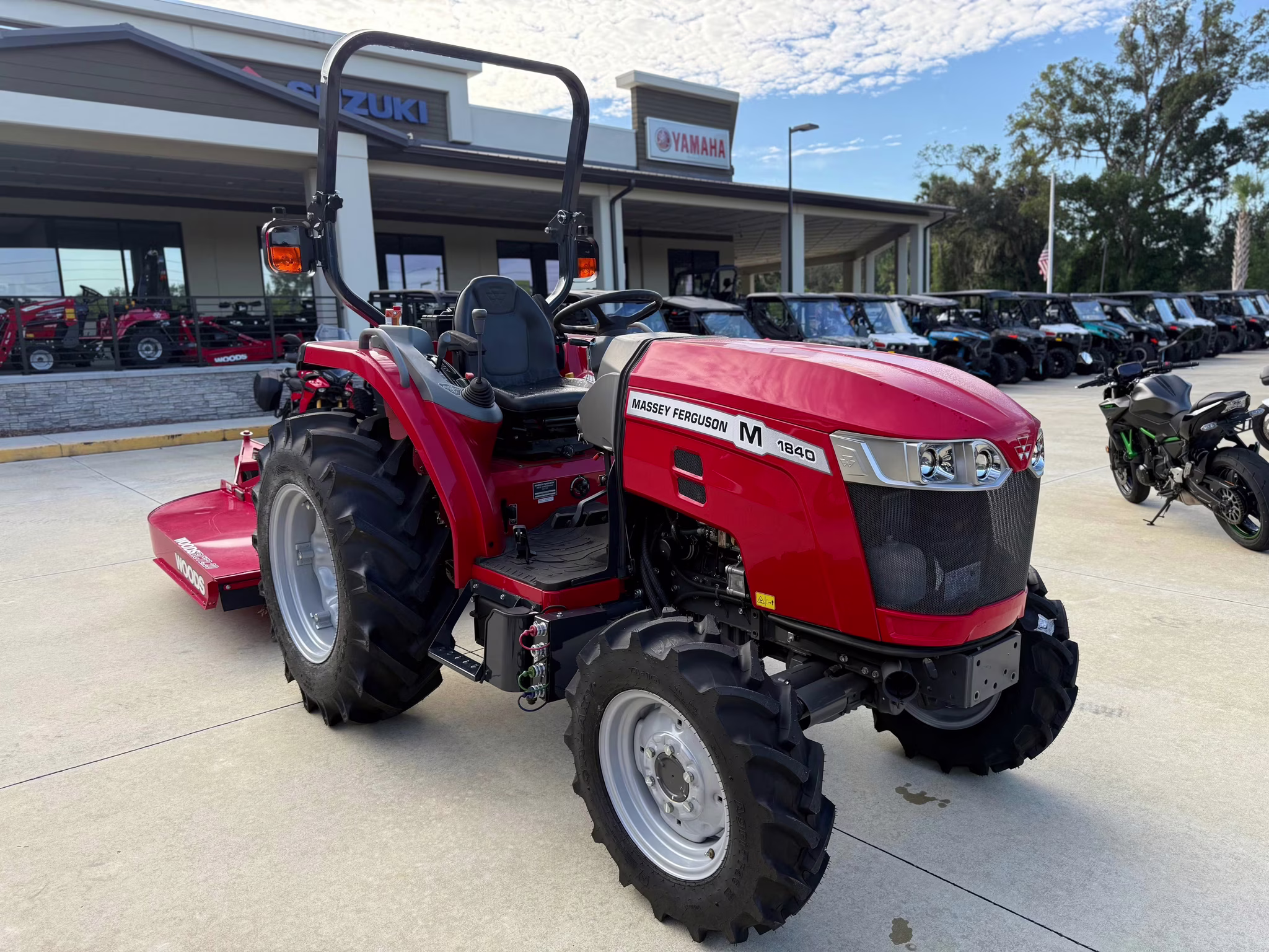 2024 - Massey Ferguson MF 1800 M Series MF 1840 M Ag Equipment
