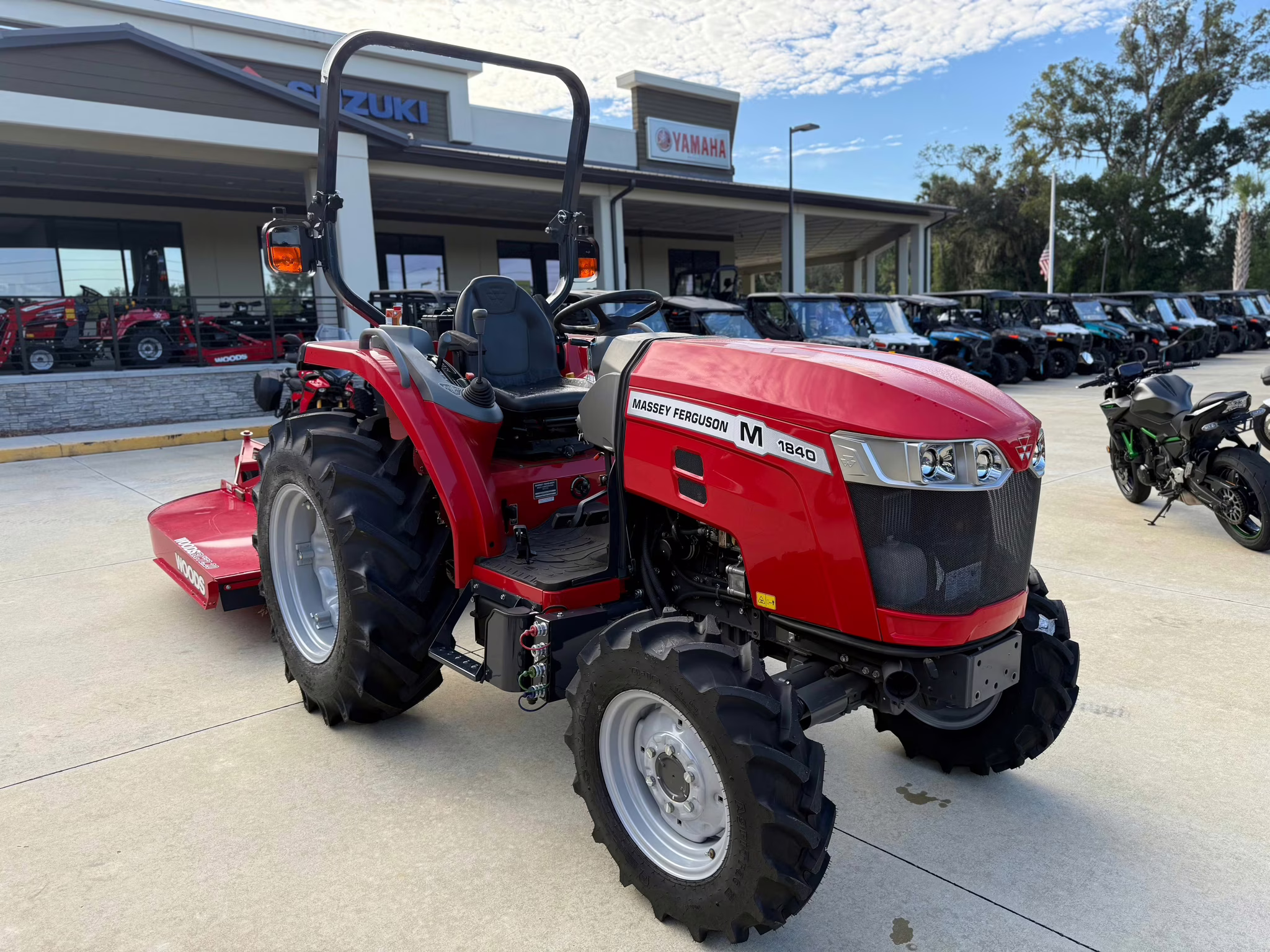 2024 - Massey Ferguson MF 1800 M Series MF 1840 M Ag Equipment