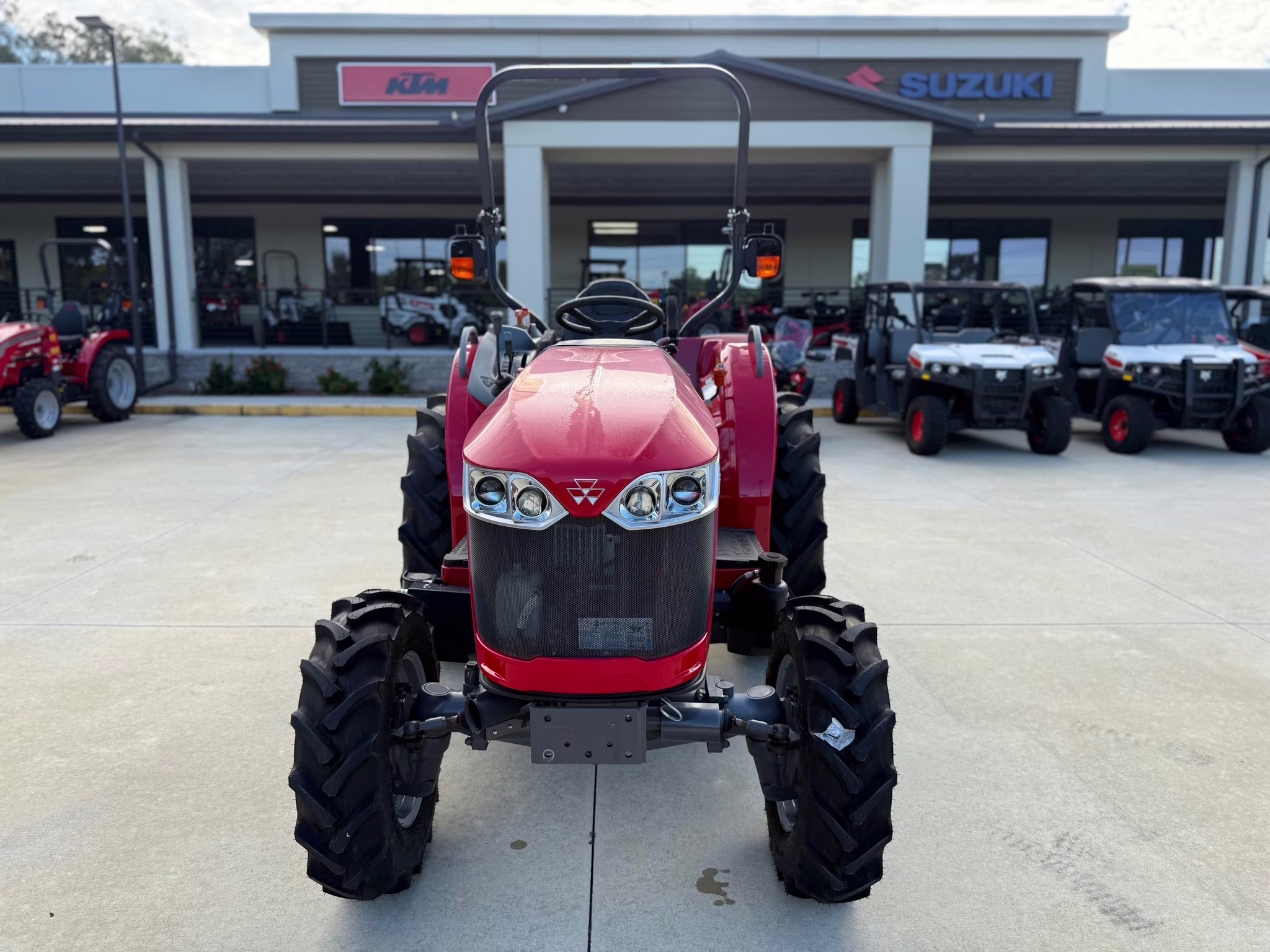 2024 - Massey Ferguson MF 1800 M Series MF 1840 M Ag Equipment