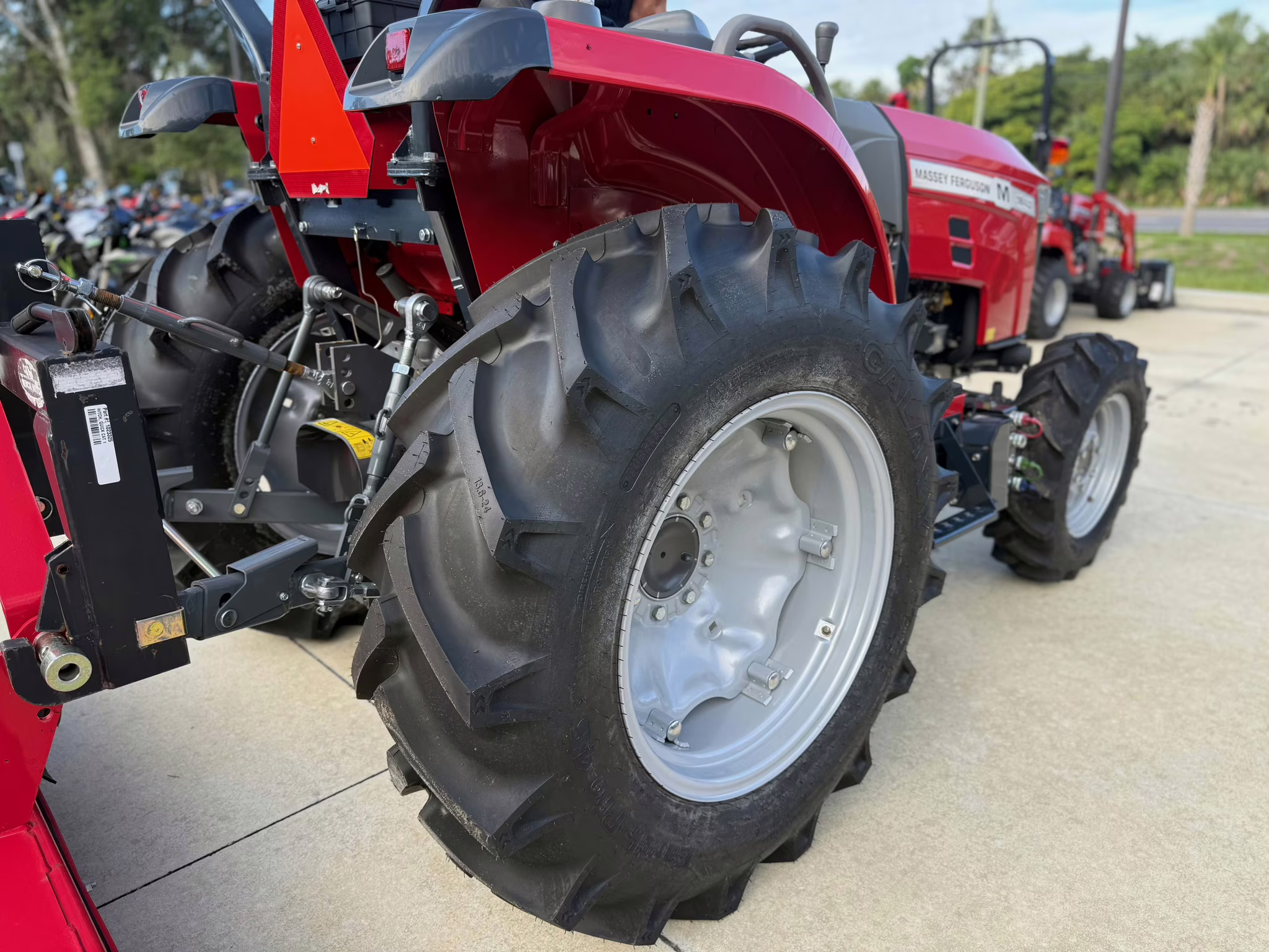 2024 - Massey Ferguson MF 1800 M Series MF 1840 M Ag Equipment