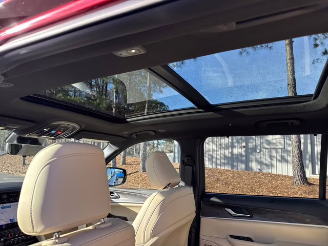 2025 Velvet Red Pearlcoat Jeep Grand Cherokee L Limited 4X4 SUV