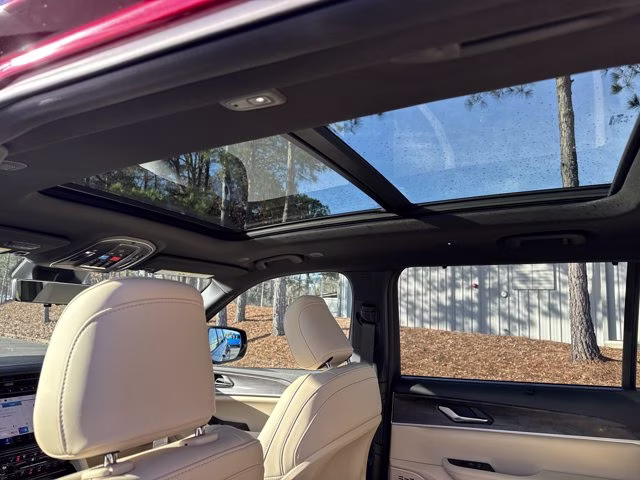 2025 Velvet Red Pearlcoat Jeep Grand Cherokee L Limited 4X4 SUV