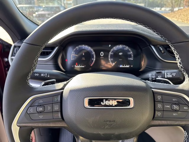 2025 Velvet Red Pearlcoat Jeep Grand Cherokee L Limited 4X4 SUV