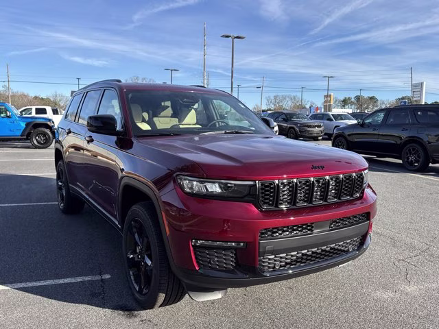 2025 Velvet Red Pearlcoat Jeep Grand Cherokee L Limited 4X4 SUV