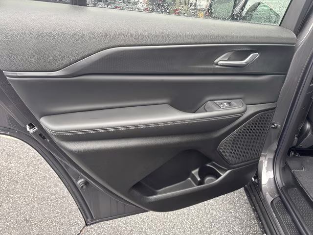 2025 Baltic Gray Metallic Clearcoat Jeep Grand Cherokee L Laredo X RWD SUV