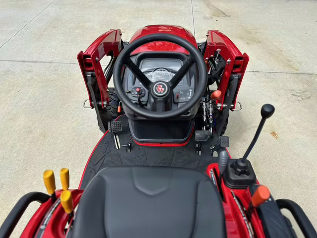 2024 RED Massey Ferguson GC1700E Series MF GC1723E Ag Equipment