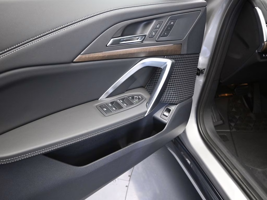 2026 Space Silver Metallic BMW X1 xDrive28i AWD SUV