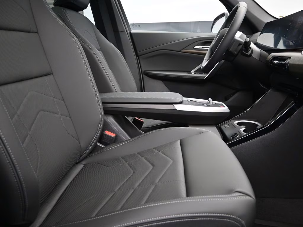 2026 Space Silver Metallic BMW X1 xDrive28i AWD SUV