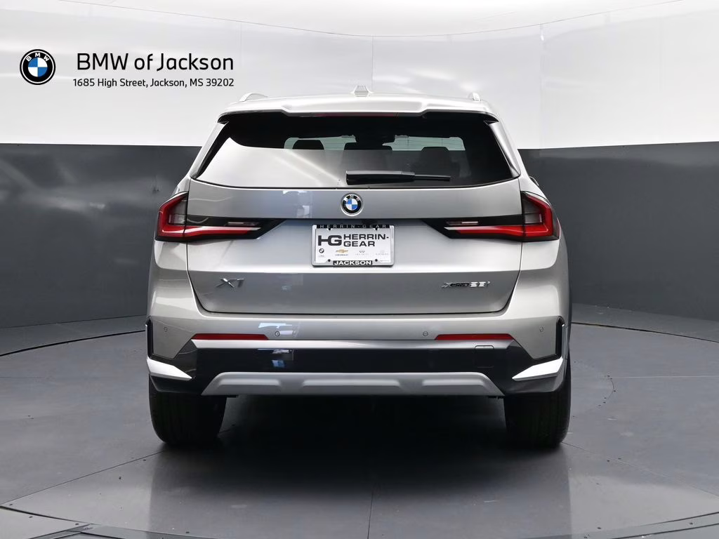 2026 Space Silver Metallic BMW X1 xDrive28i AWD SUV