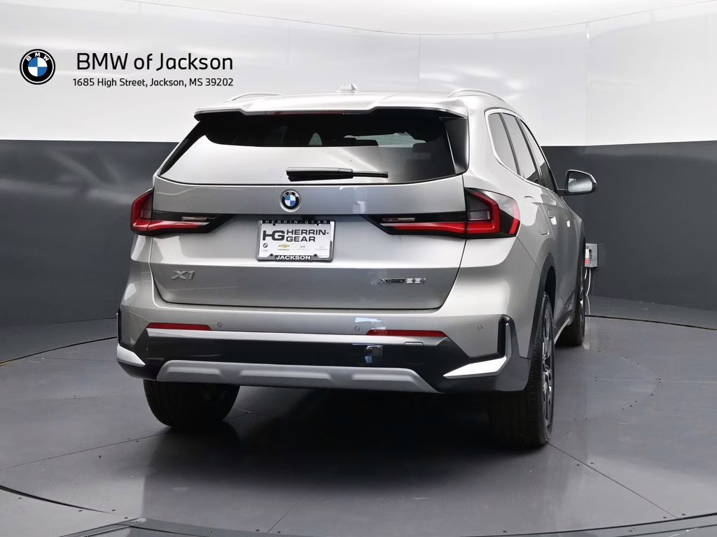 2026 Space Silver Metallic BMW X1 xDrive28i AWD SUV
