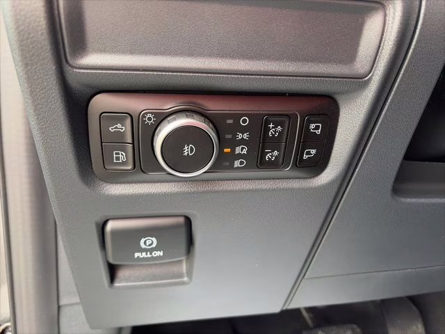 2025 Carbonized Gray Metallic Ford F-150 XLT 4X4 Truck