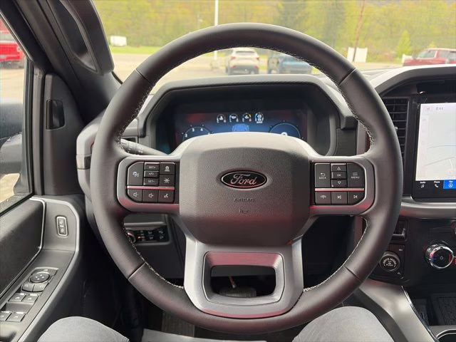 2025 Carbonized Gray Metallic Ford F-150 XLT 4X4 Truck
