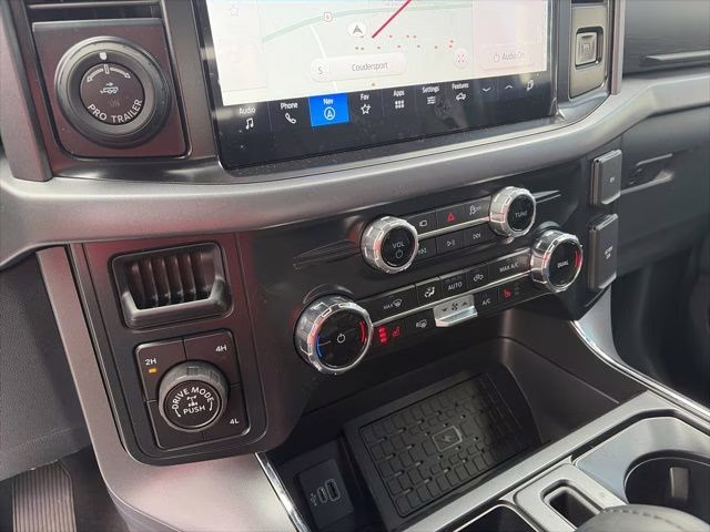2025 Carbonized Gray Metallic Ford F-150 XLT 4X4 Truck