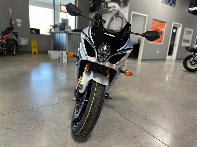 2025 SIL Suzuki GSX-R 1000R Motorcycle