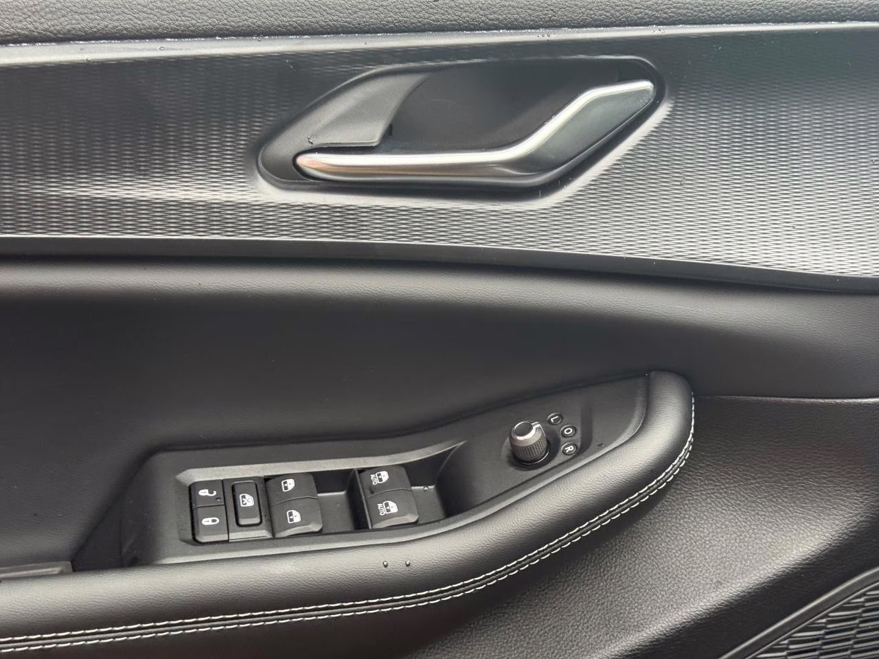 2025 Baltic Gray Metallic Clearcoat Jeep Grand Cherokee Altitude X 4X4 SUV