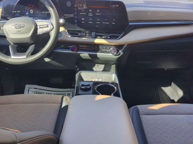 2025 Sterling Gray Metallic Chevrolet Equinox ACTIV AWD SUV
