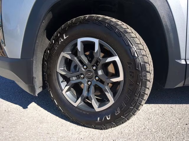 2025 Sterling Gray Metallic Chevrolet Equinox ACTIV AWD SUV