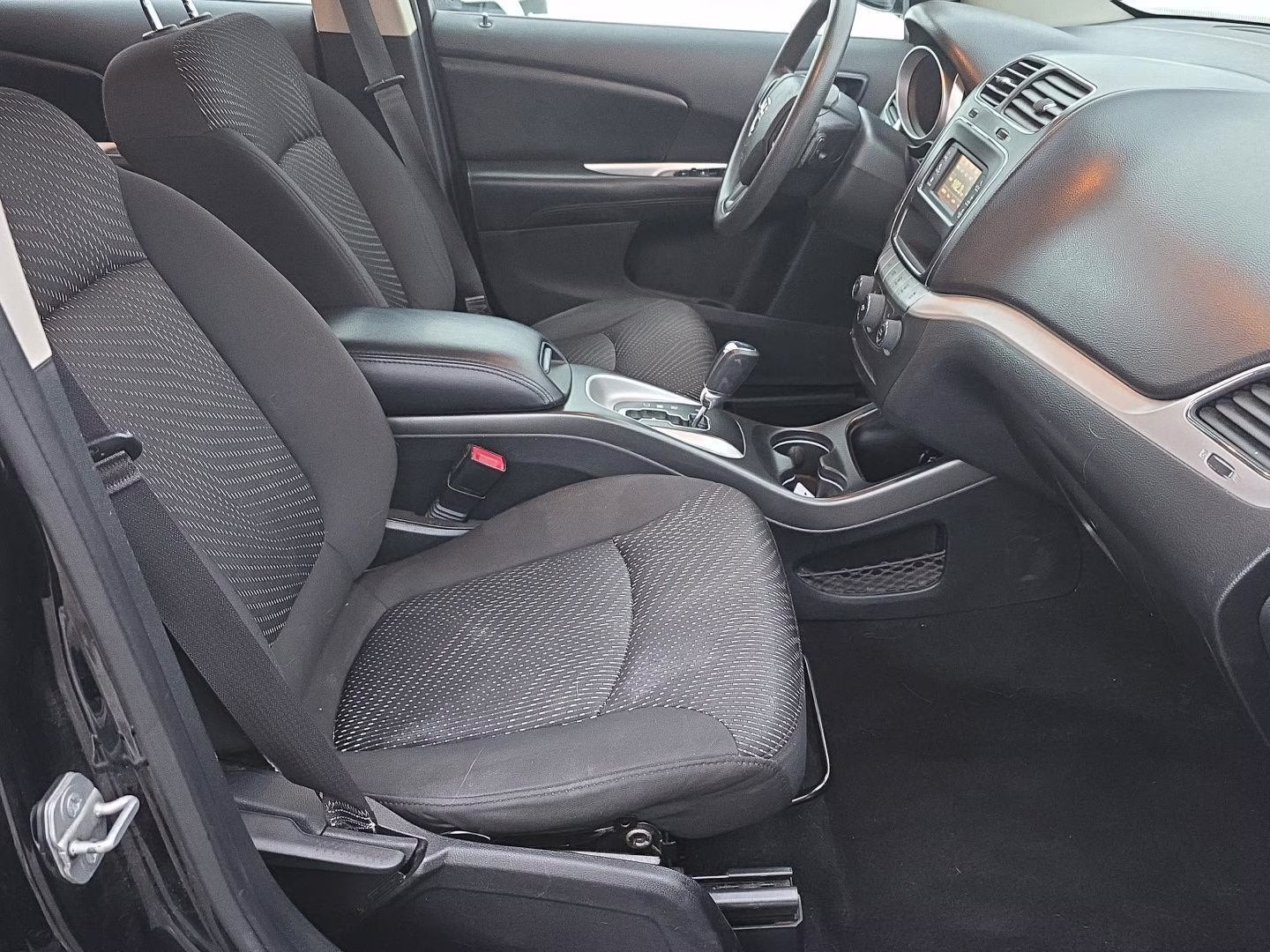 2015 Redline 2 Coat Pearl Dodge Journey American Value Pkg FWD SUV